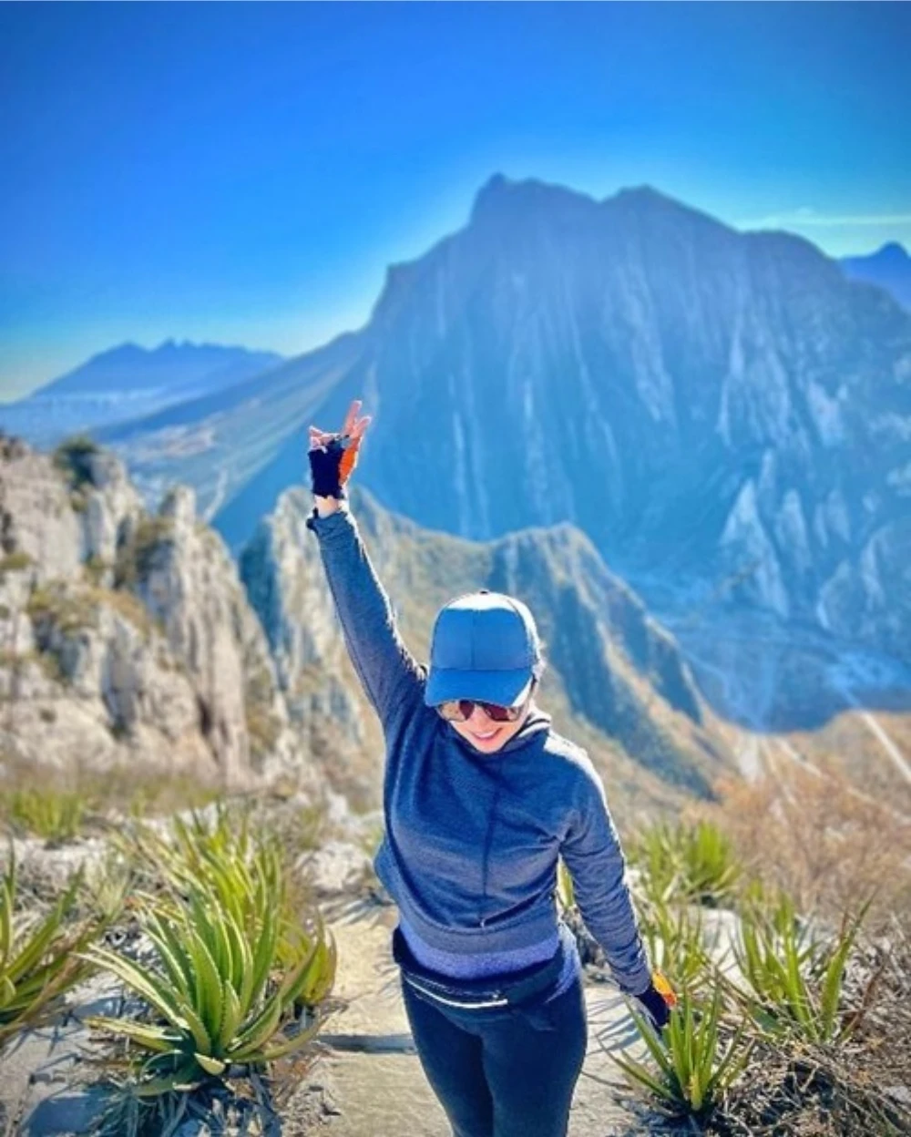 Monterrey behind Amairani