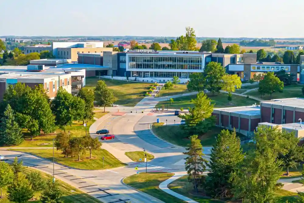 Promotional image of the Kirkwood Community College facilities