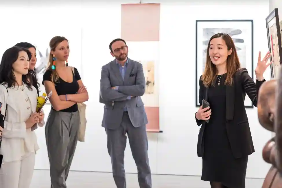 Promotional image of the Christie's Education facilities